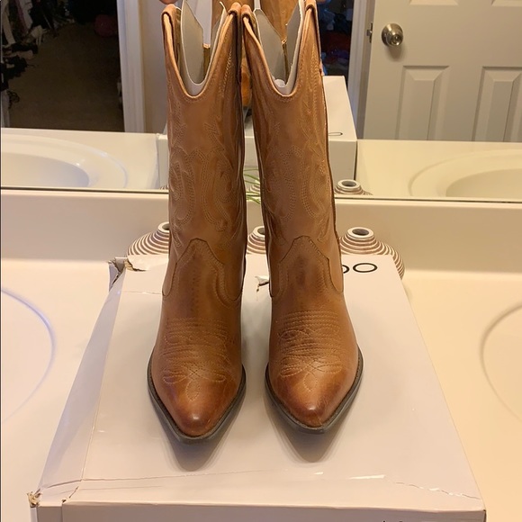 aldo tan boots